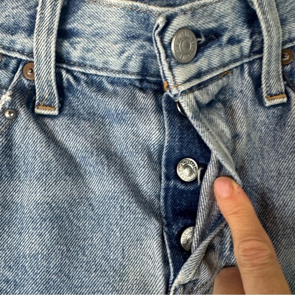 Levis 501 Limited Edition Denim Shorts Size 25 Snake Studs Embroidered Taylor XX - Picture 7 of 8